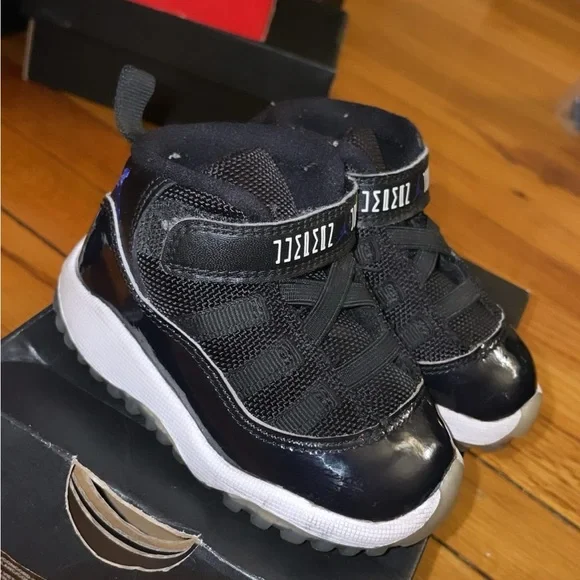 Toddler sneakers - Picture 11 of 16